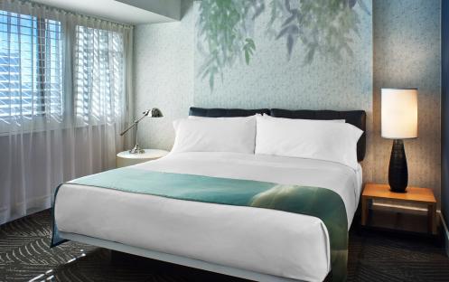 W Los Angeles - Spectacular Suite  Queen Bed